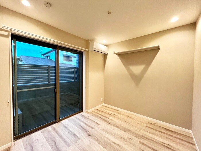 KRM　RESIDENCE　TSUKAGUCHIの物件内観写真