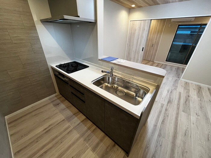 KRM　RESIDENCE　TSUKAGUCHIの物件内観写真