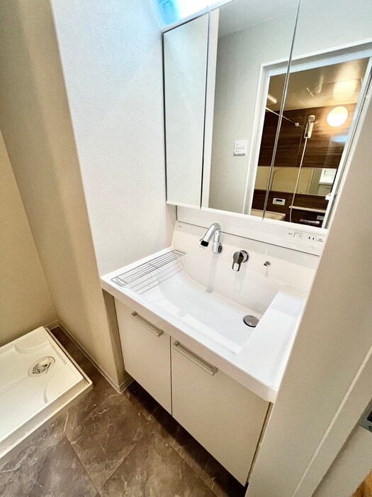 KRM　RESIDENCE　TSUKAGUCHIの物件内観写真