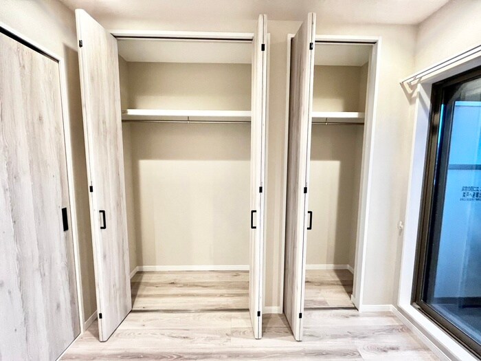 KRM　RESIDENCE　TSUKAGUCHIの物件内観写真