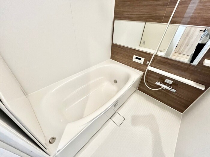 KRM　RESIDENCE　TSUKAGUCHIの物件内観写真