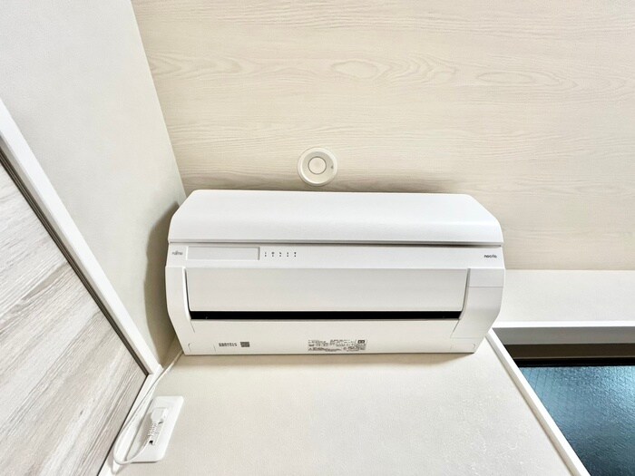 KRM　RESIDENCE　TSUKAGUCHIの物件内観写真