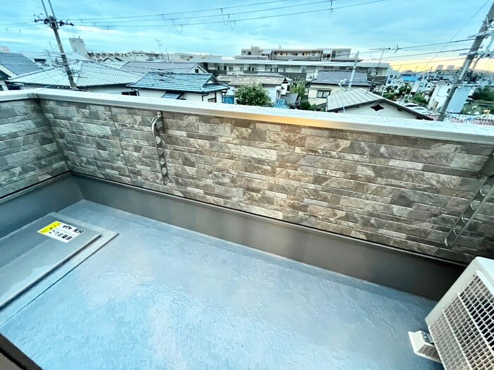 KRM　RESIDENCE　TSUKAGUCHIの物件内観写真