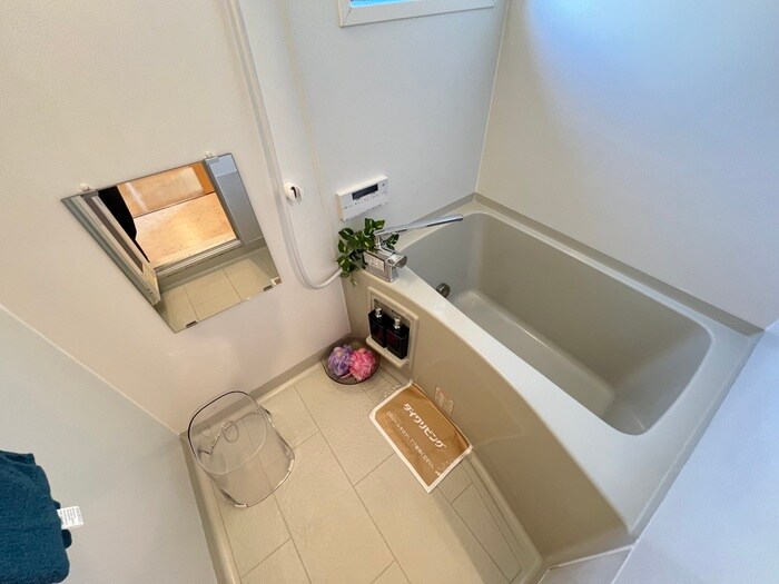 ウエストリバ－Ⅱの物件内観写真