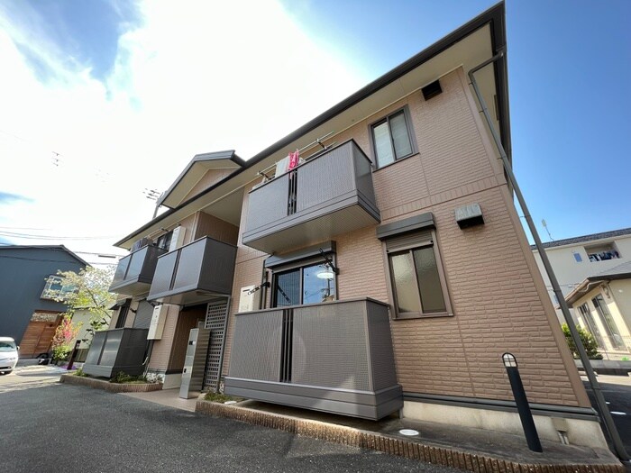 ウエストリバ－Ⅱの物件外観写真