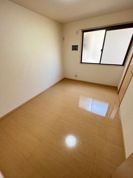 ウエストリバ－Ⅱの物件内観写真