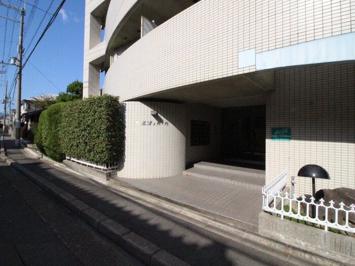 ベルシェ西ノ内の物件外観写真