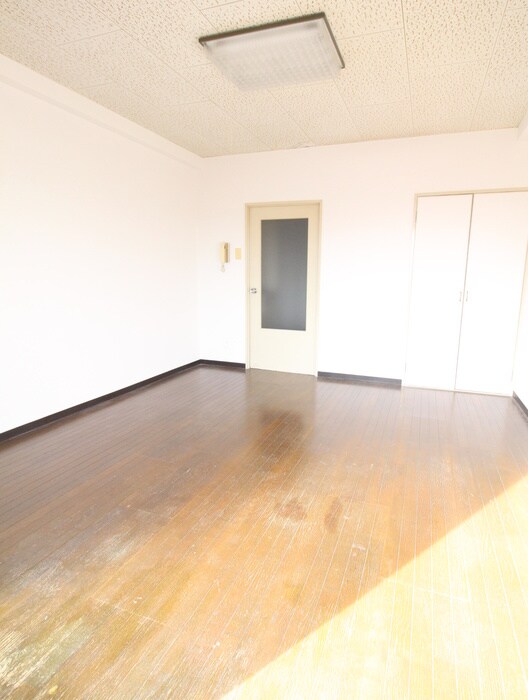 ベルシェ西ノ内の物件内観写真