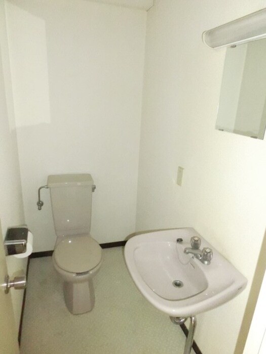 ベルシェ西ノ内の物件内観写真