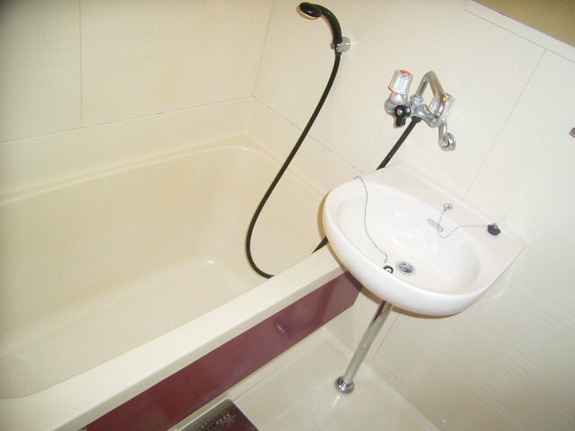 ヴィクトリアコート伊丹の物件内観写真