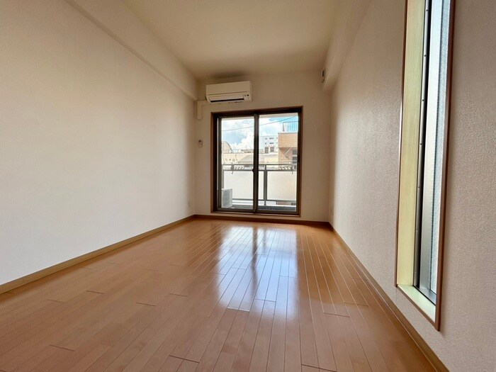 サンロイヤル五条の物件内観写真