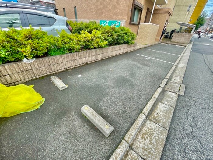 コモドカ－サの物件外観写真