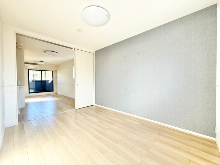 エスポワール下赤田の物件内観写真