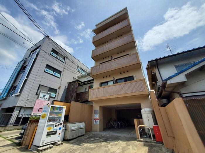 ドムスタレイアの物件外観写真