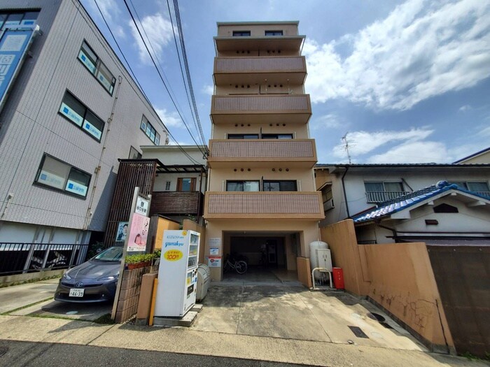 ドムスタレイアの物件外観写真