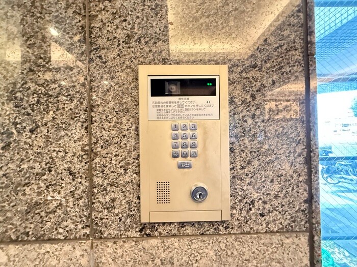 メゾンリリアール弍番館の物件外観写真