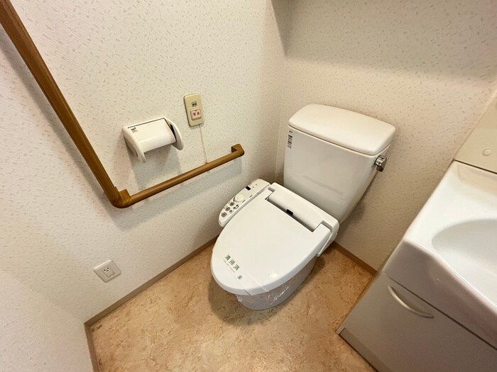 ﾗｲｼﾞﾝｸﾞﾊｲ千里山　山脇ﾏﾝｼｮﾝの物件内観写真