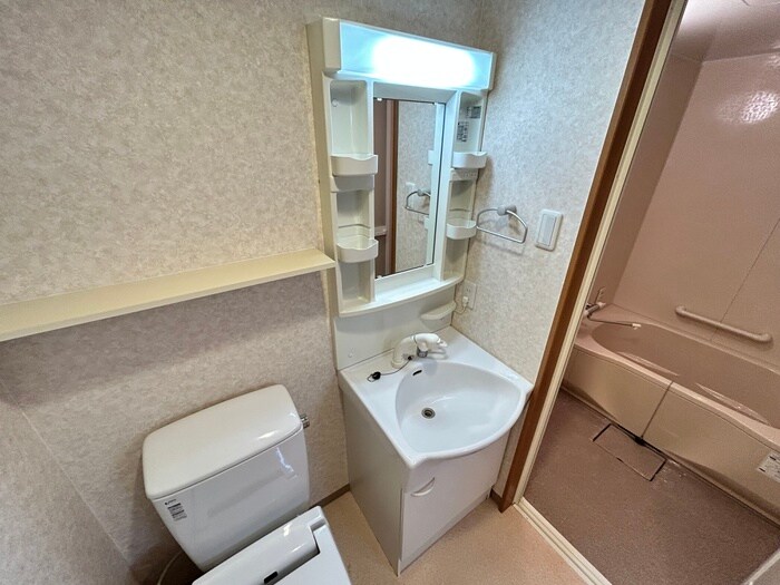 ﾗｲｼﾞﾝｸﾞﾊｲ千里山　山脇ﾏﾝｼｮﾝの物件内観写真