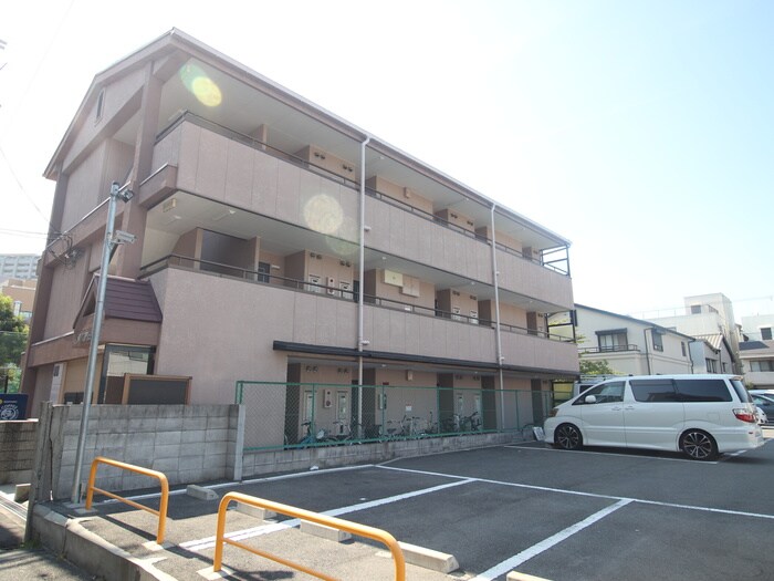 メゾンアリュールの物件外観写真