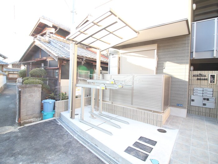 ＡＬＥＧＲＩＡ寝屋川秦町の物件外観写真