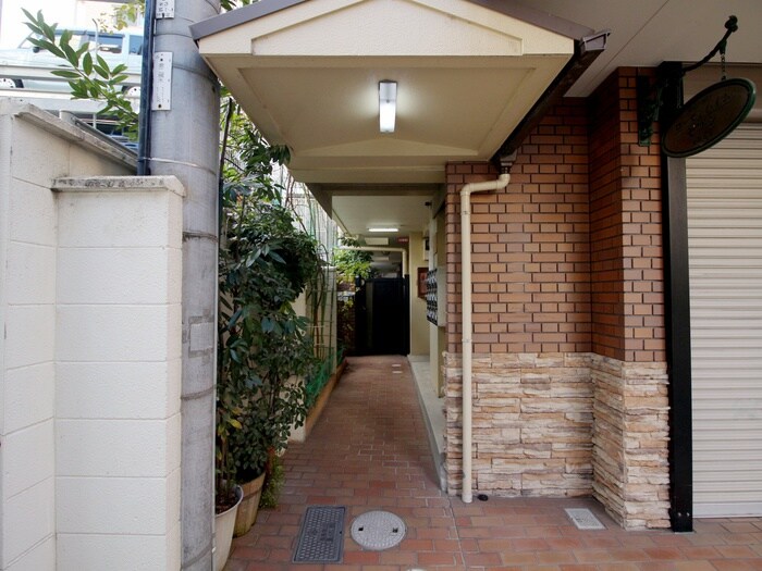 ロ－ゼンハイムセブンの物件外観写真