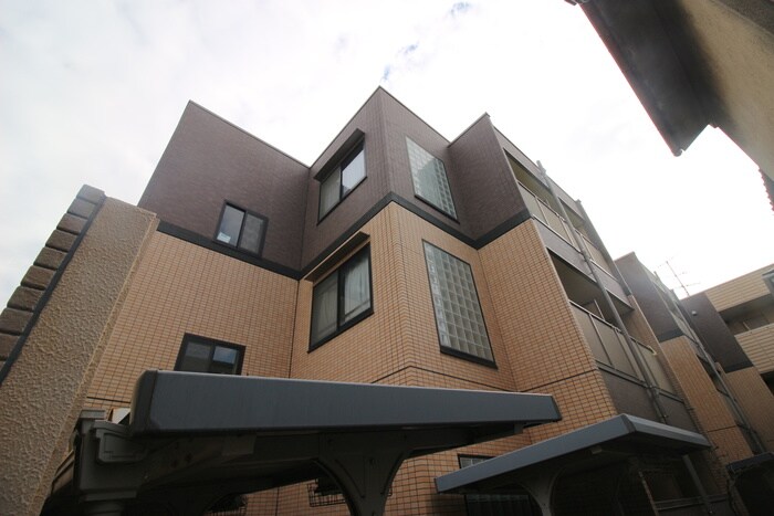 Ｋ・ｆｏｕｒ－ｓｅａｓｏｎｓの物件外観写真