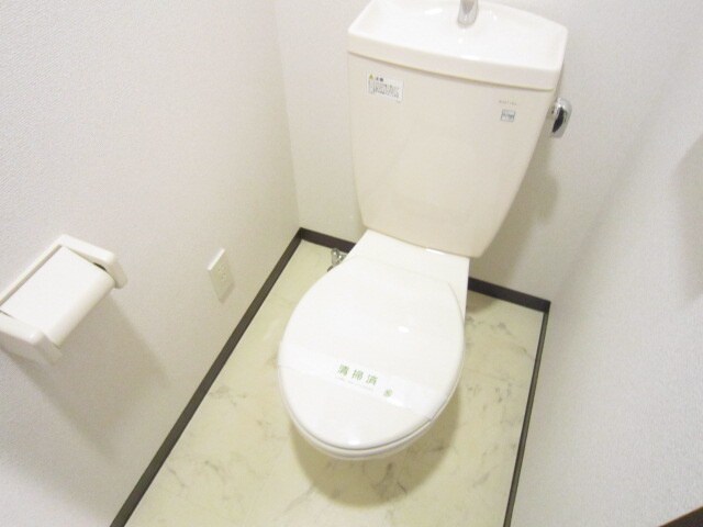 Ｋ・ｆｏｕｒ－ｓｅａｓｏｎｓの物件内観写真