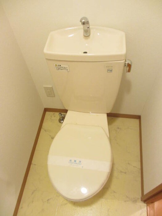 Ｋ・ｆｏｕｒ－ｓｅａｓｏｎｓの物件内観写真