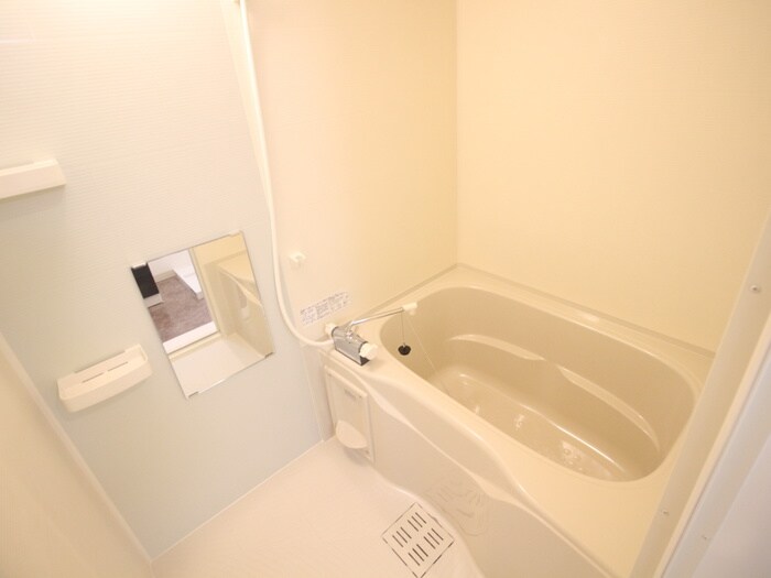 F asecia stibの物件内観写真