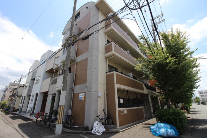 ドム－ル加美の物件外観写真