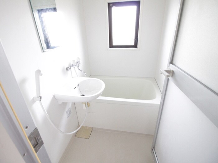 ドム－ル加美の物件内観写真