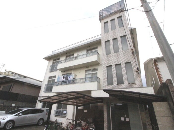 大塚マンションの物件外観写真