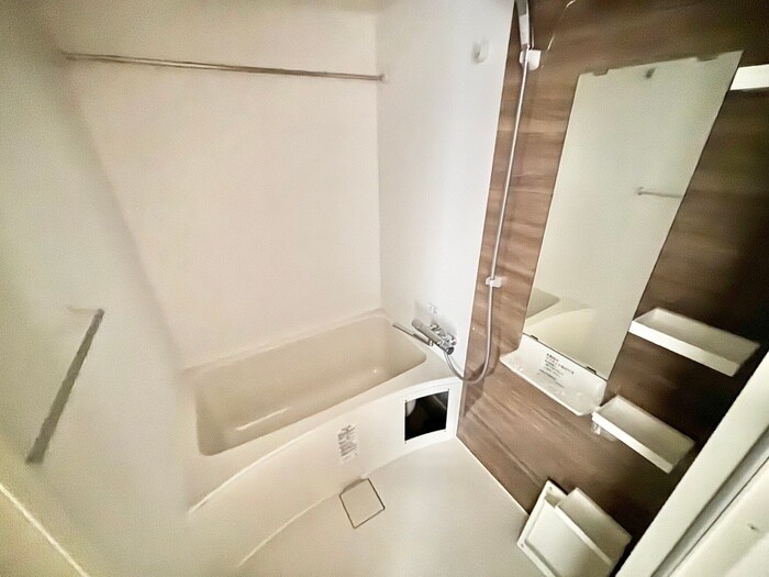 セレニテ夕陽丘エクラの物件内観写真