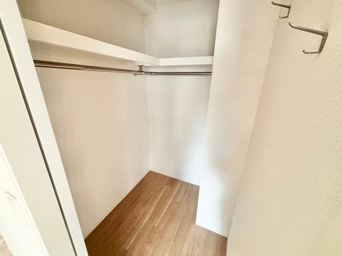 セレニテ夕陽丘エクラの物件内観写真