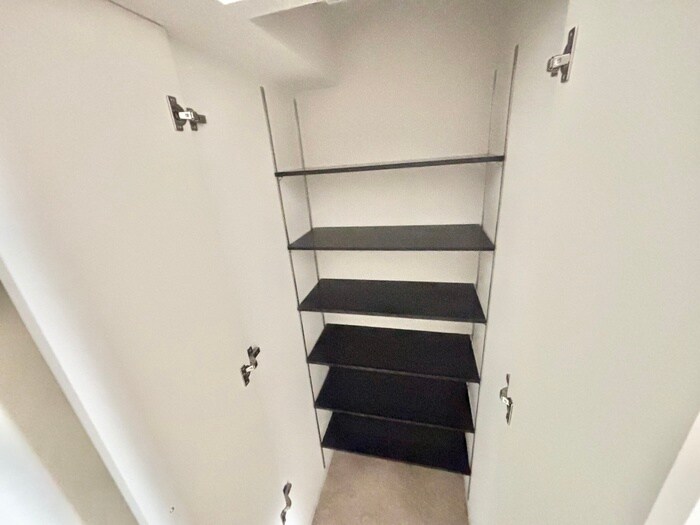 セレニテ夕陽丘エクラの物件内観写真