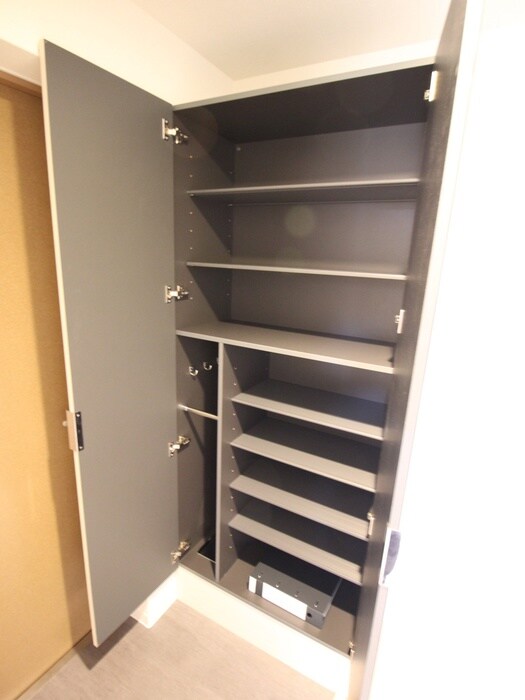 ヴィラ・セレーノ玉造本町の物件内観写真