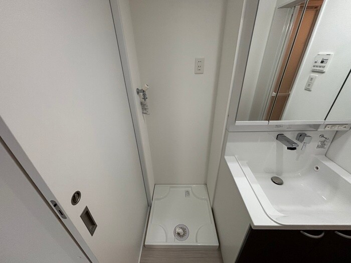 エテルナコート総持寺の物件内観写真