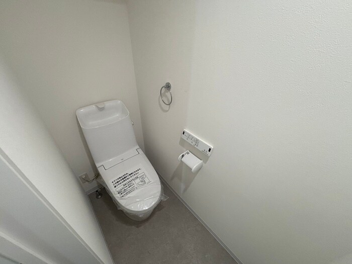 エテルナコート総持寺の物件内観写真