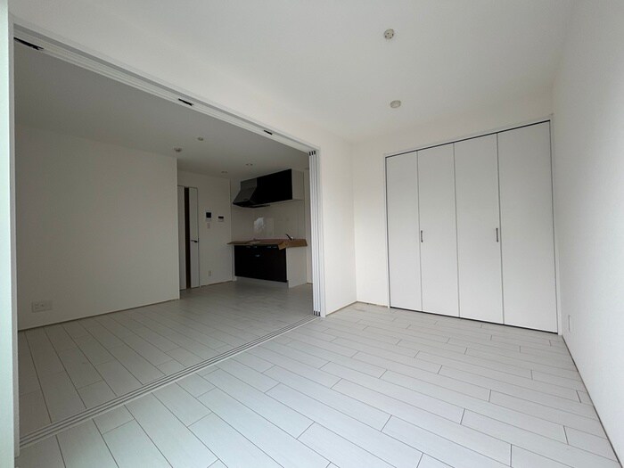 エテルナコート総持寺の物件内観写真