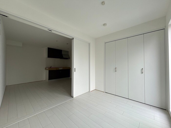 エテルナコート総持寺の物件内観写真