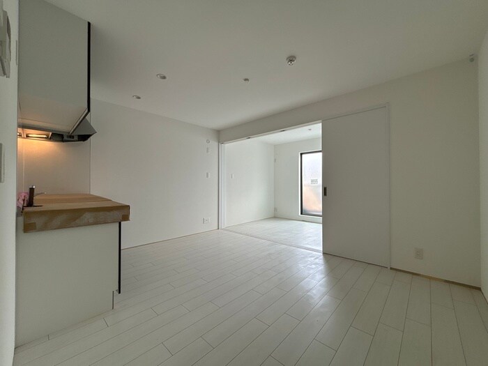 エテルナコート総持寺の物件内観写真