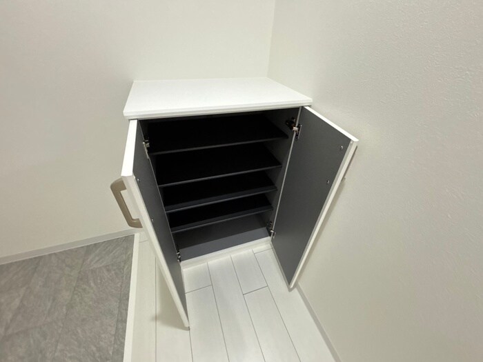 エテルナコート総持寺の物件内観写真