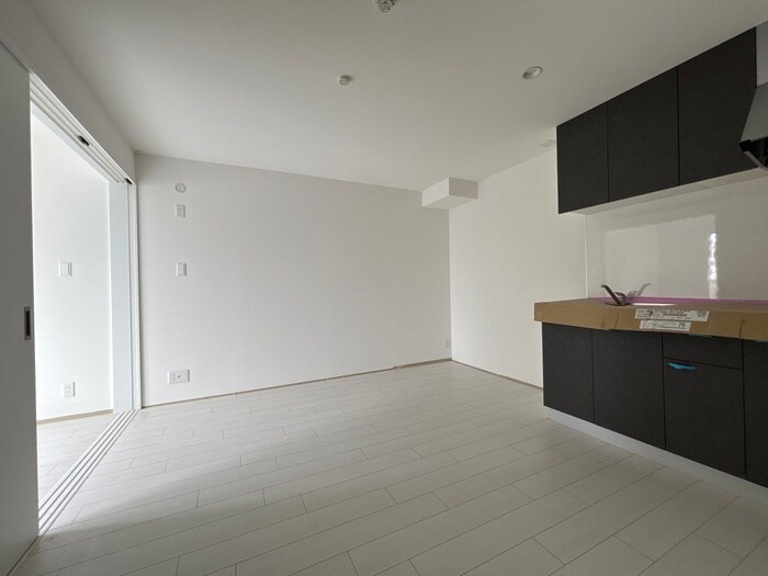 エテルナコート総持寺の物件内観写真