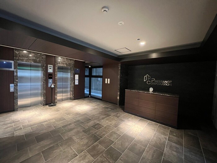 プレサンスKOBEグレンツ（1004）の物件外観写真