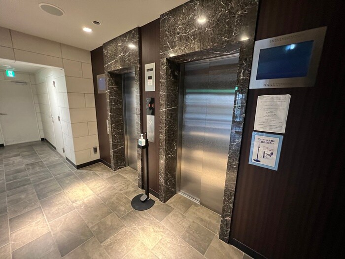 プレサンスKOBEグレンツ（1004）の物件外観写真