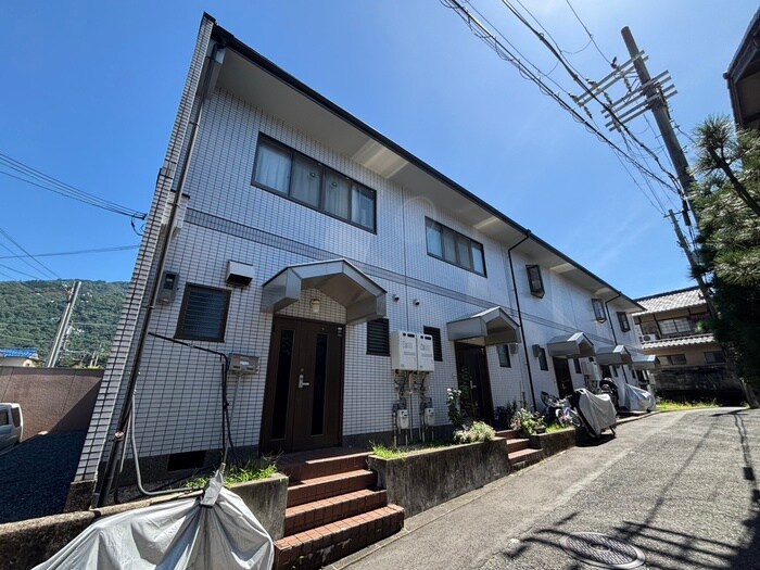 パレ・グレースの物件外観写真