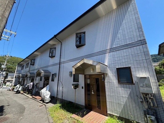 パレ・グレースの物件外観写真