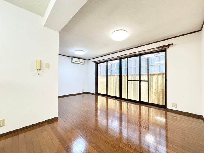 パレ・グレースの物件内観写真