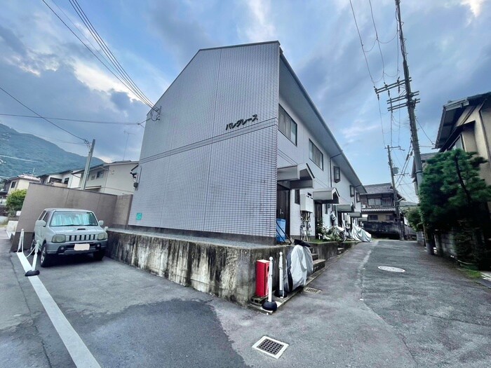 パレ・グレースの物件外観写真