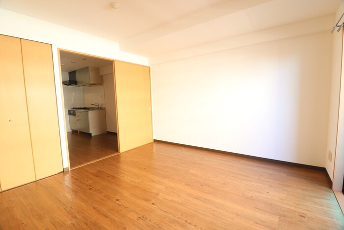 セレ－ノル－チェの物件内観写真